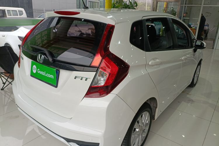 Used Honda Fit 2018 1.5L CVT Comfort Sunroof Version
