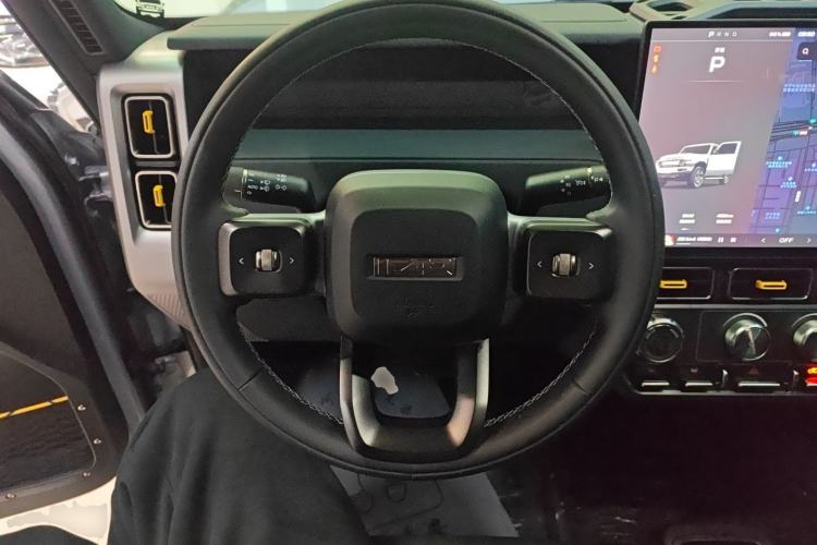 Used iCAR V23 2025 501 Four-Wheel Drive Intelligent Driving Version
