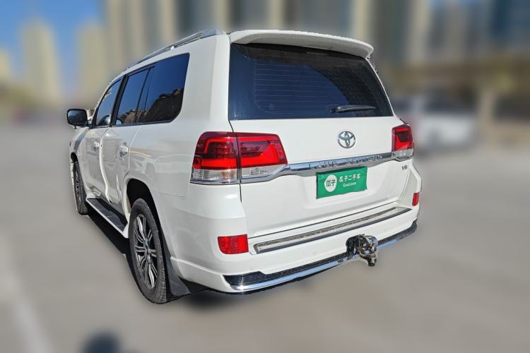 Used Toyota Land Cruiser 

