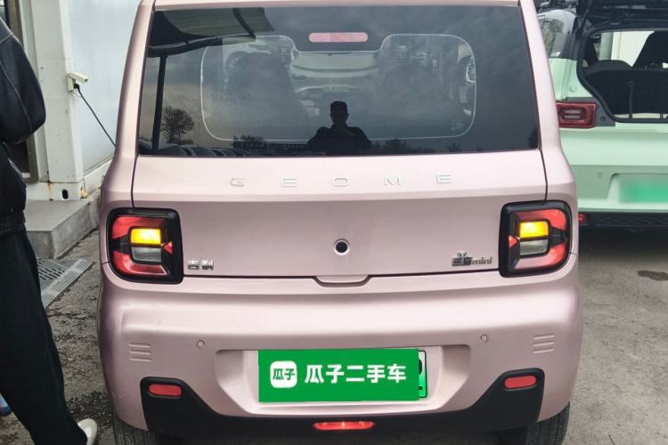 Used Geely Galaxy Panda 2024 Panda Mini 200km Endurance Bear