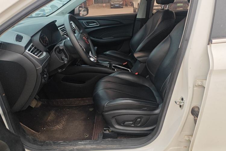 Used Roewe i5 2019 1.5L Automatic 4G Connected Langzhen Edition