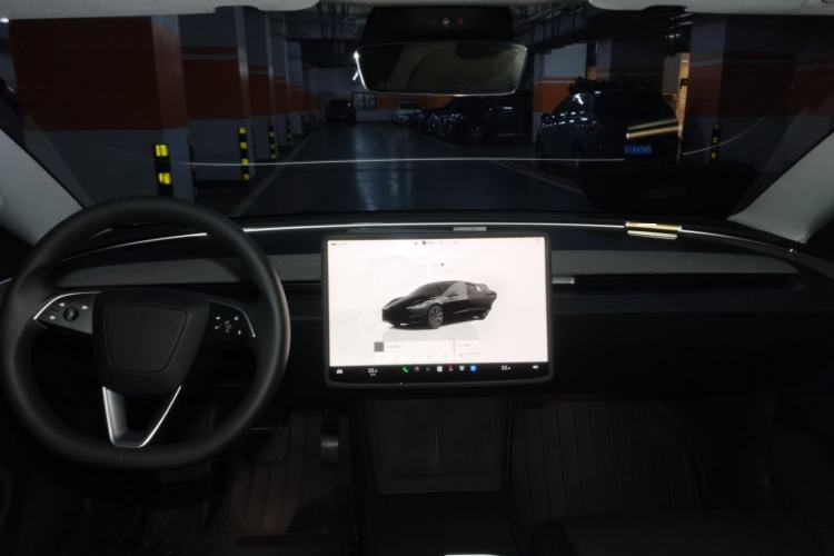 Used Tesla Model 3 2023 Rear-Wheel-Drive Version
