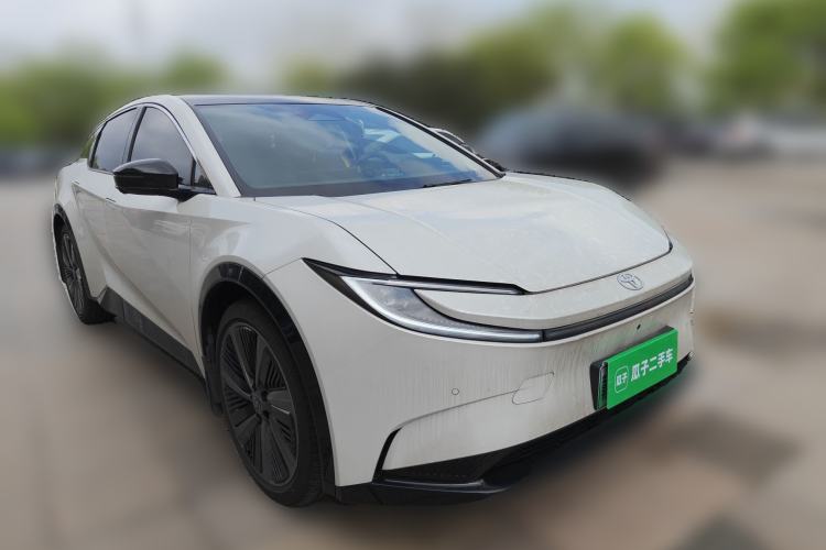 Used Toyota bZ5 2025 Model 550 PRO Front Right 45 Deg