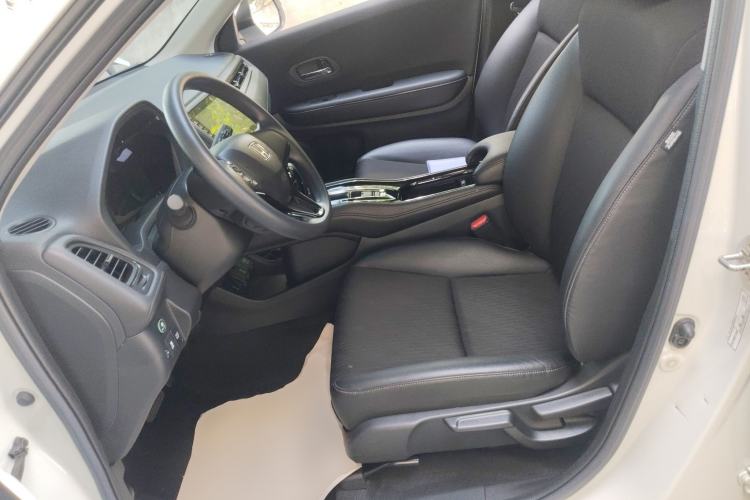 Used Honda Vezel 2020 1.5L CVT Pioneer Edition Left Front Seat