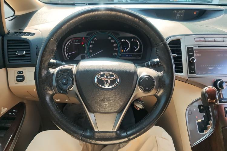 Used Toyota Venza 2013 2.7L Two-Wheel-Drive Luxury Edition