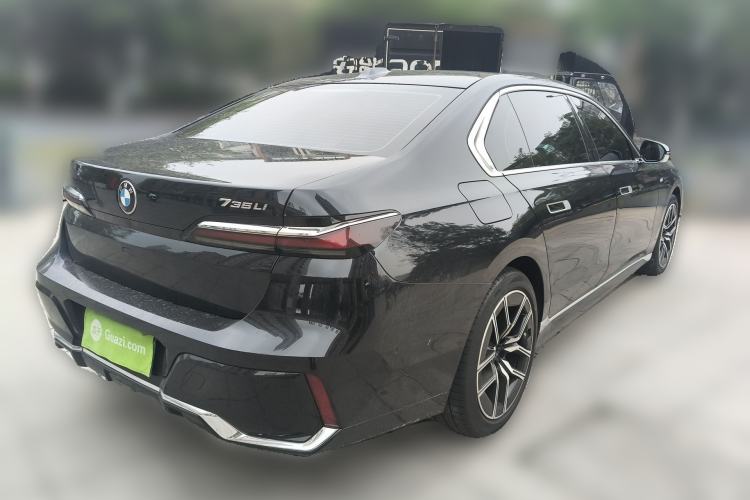 Used BMW 7 Series 2023 735Li M Sport Package
