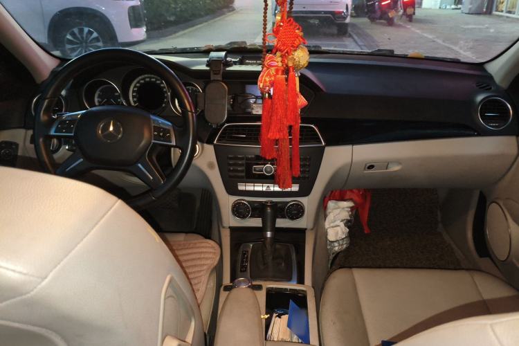 Used Mercedes-Benz C-Class 2013 C 180 Classic Grand Edition
