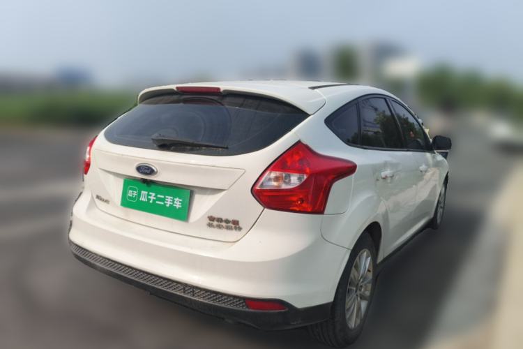 Used Ford Focus 2012 Hatchback 1.6L Automatic Comfort Model Rear Right 45 Deg