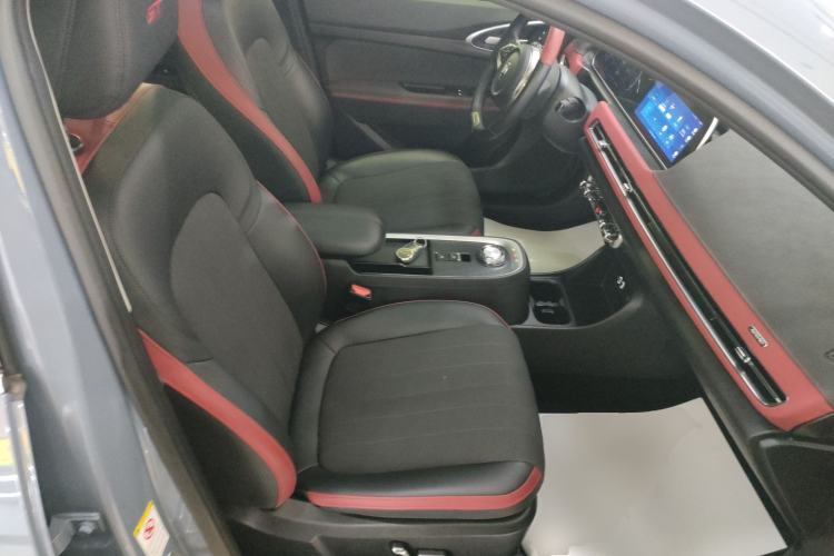 Used ORA Good Cat GT 2022 Mulan Edition 480km Long-Range续航 Right Front Seat