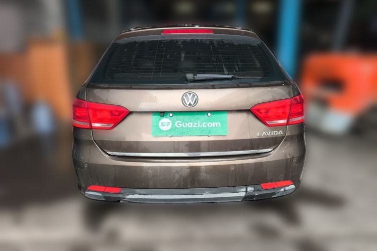 Used Volkswagen Gran Lavida 2013 1.6L Automatic Comfort Model
