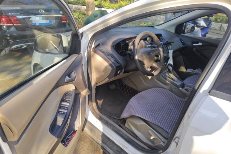 Used Ford Focus 2012 Sedan 1.6L Automatic Comfort Model