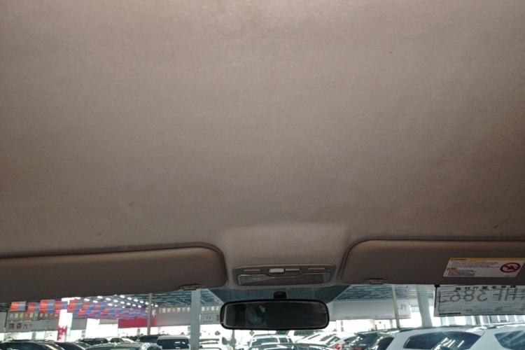 Used JAC Refine M3 2022 1.8L 7-seat Standard Edition
