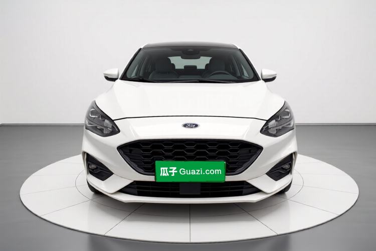 Used Ford Focus 2021 Hatchback EcoBoost 180 Automatic ST Line Exterior 1