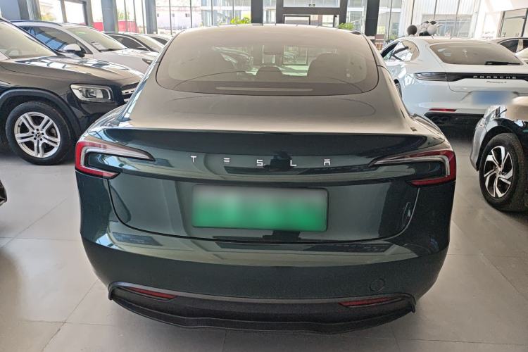 Used Tesla Model 3 2023 Long-Range All-Wheel-Drive Version
