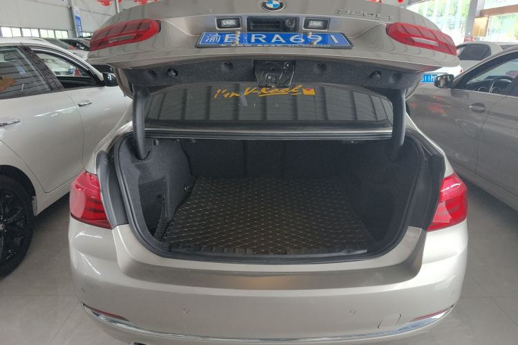 Used BMW 3 Series 2016 320Li Ambition Model Trunk