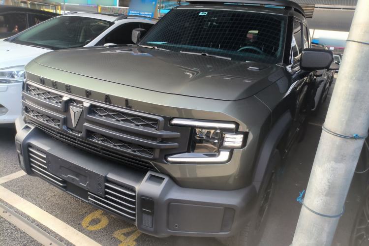 Used Deepal G318 2024 Four-Wheel-Drive Air Suspension Model