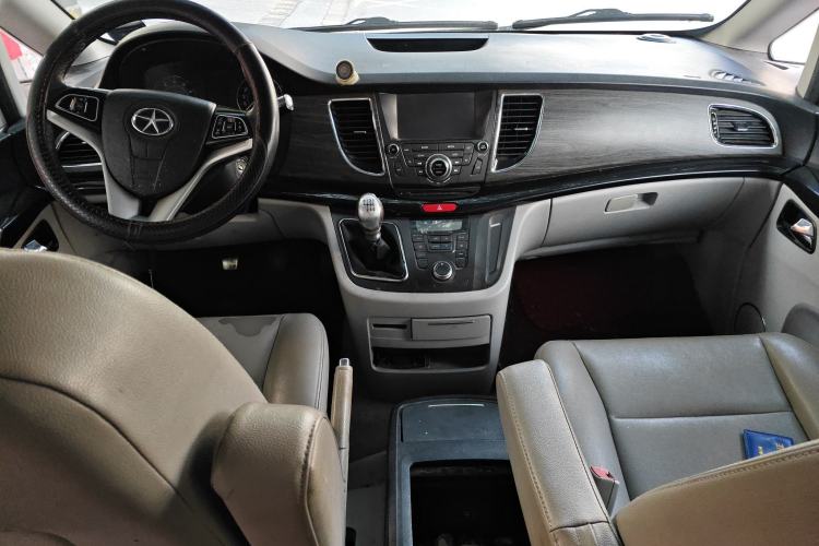 Used JAC Group Refine M5 2013 2.0T Gasoline Manual Business Edition
