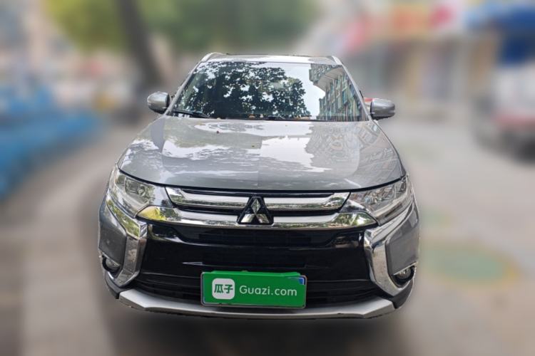Used Mitsubishi Outlander 2018 2.4L 4x4 Elite Edition 5 Seats
