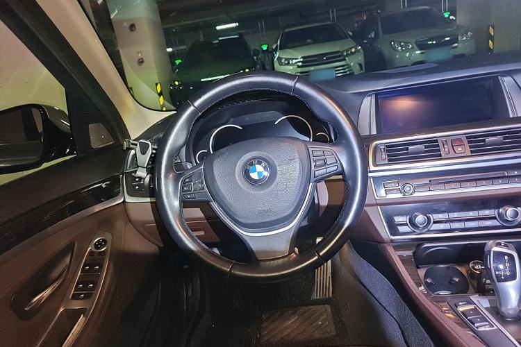 Used BMW 5 Series 2017 525Li Luxury Design Package