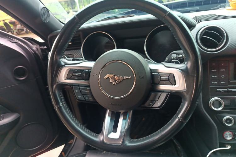 Used Ford Mustang 2018 2.3T Automatic Hardtop Standard Trim U.S. Specification Steering Wheel