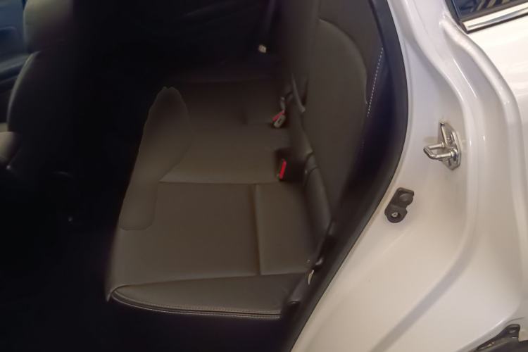 Used Subaru Forester 2014 2.0i Automatic Luxury Edition
