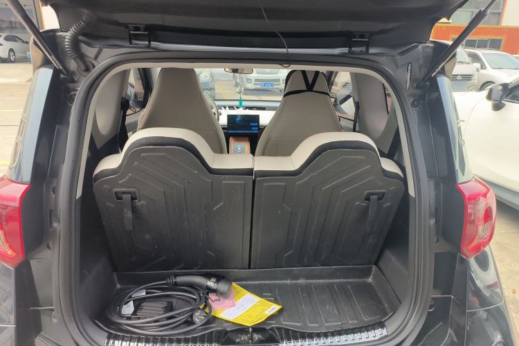 Used Chery QQ Little Ant 2024 Refreshed Version Youth Edition 321 km Beloved Edition 29.23 kWh Trunk