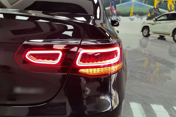 Used Mercedes-Benz GLC Coupe 2020 GLC 260 4MATIC Coupe SUV
