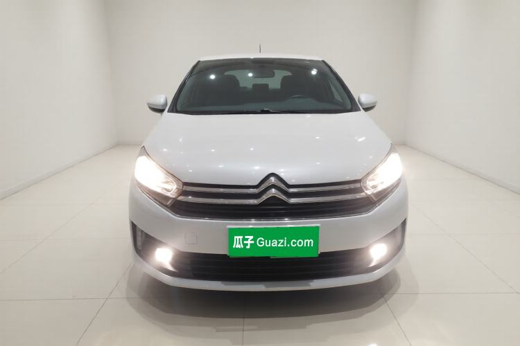 Used Citroen C4 Sega 2016 1.6L Manual Luxury Model
