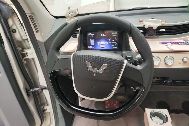 Used Wuling Hongguang MINIEV 2022 Macaron Premium Model – Lithium Iron Phosphate