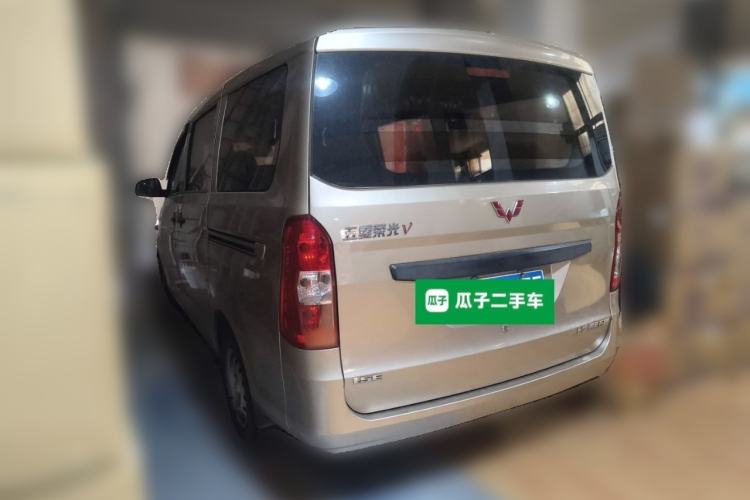 Used Wuling Rongguang V 2015 1.5L Base Version