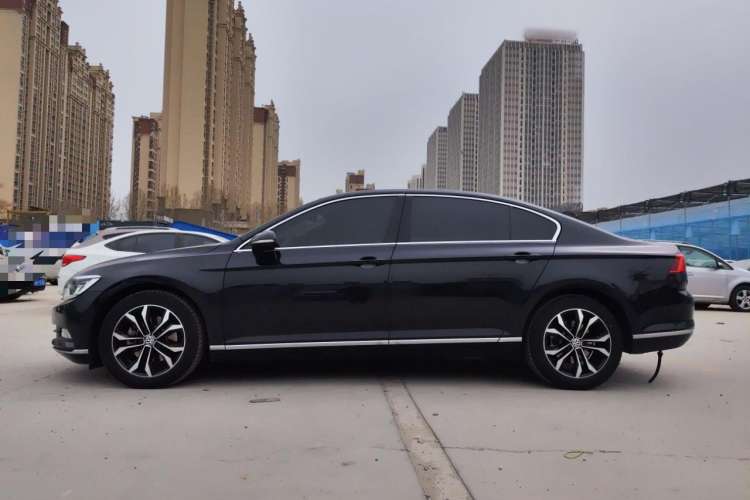 Used Volkswagen Magotan 2019 330TSI DSG Luxury Version China VI Standard