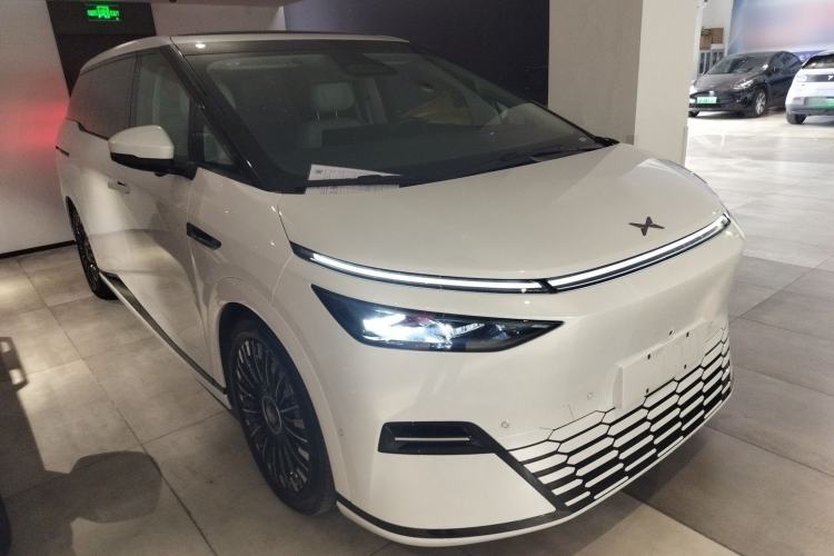 Used XPeng X9 2025 650 Long-Range Max