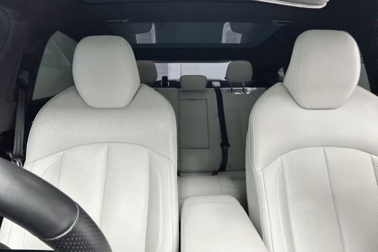 Used XPeng P7 2023 P7i 702 Max Interior 4