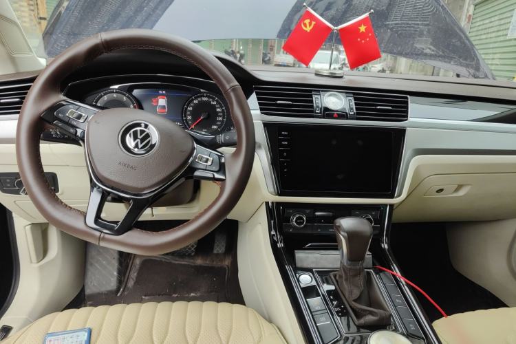 Used Volkswagen Phideon 2021 380TSI Luxury Edition