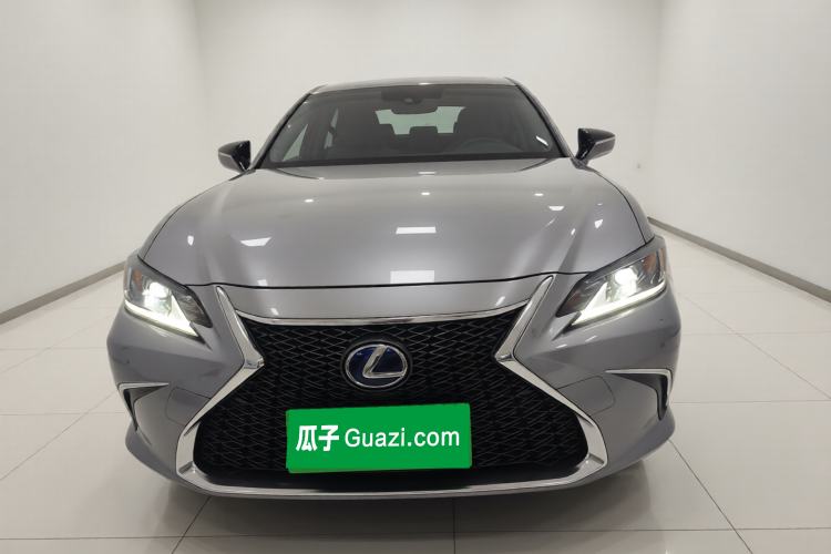 Used Lexus ES 2021 300h Excellence Edition