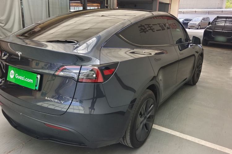 Used Tesla Model Y 2024 Rear-Wheel-Drive Version Exterior 5