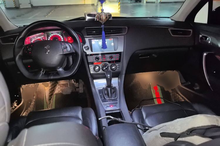 Used DS 5LS 2014 1.6T Luxury Edition THP160
