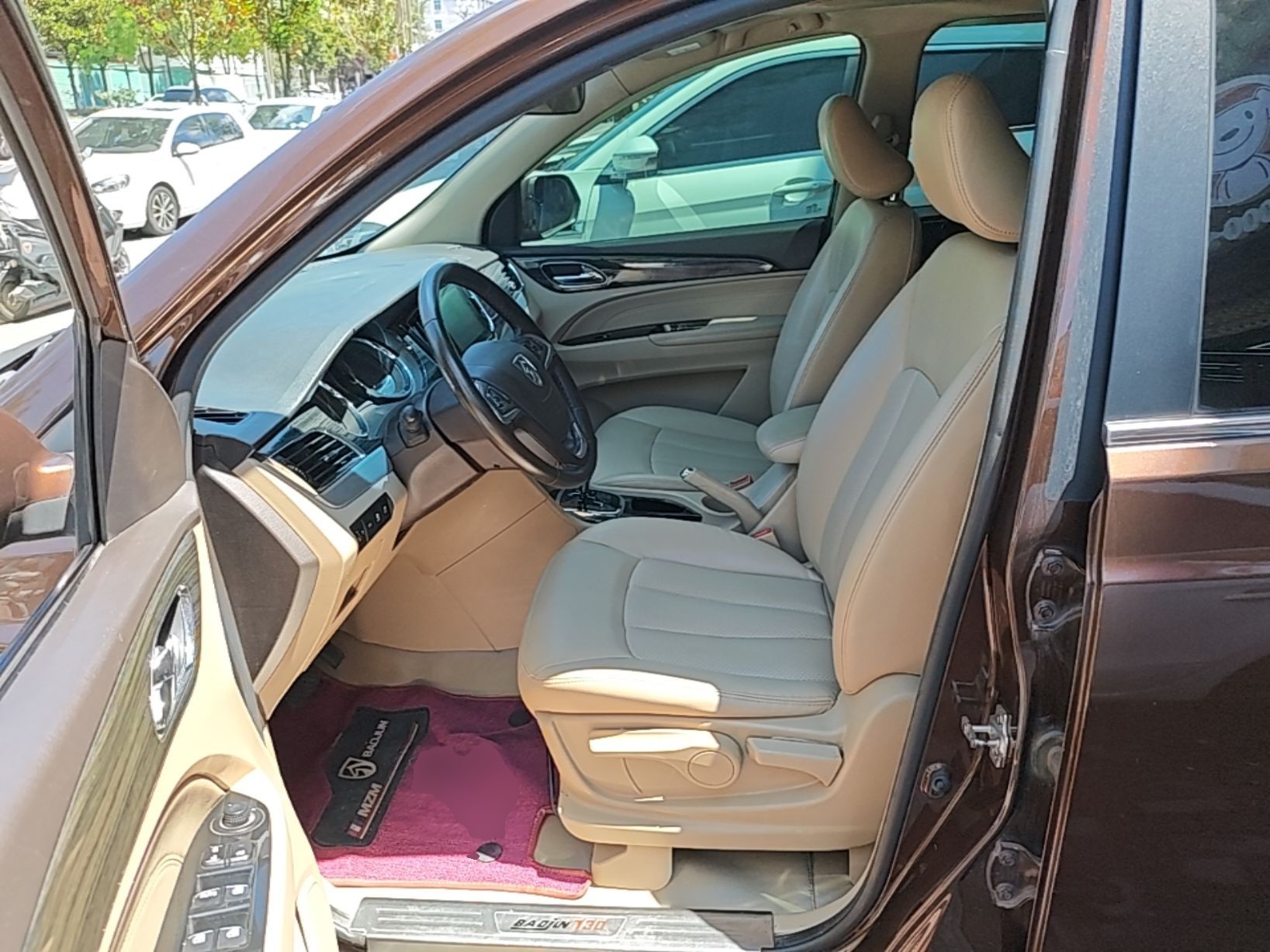Avant de la voiture