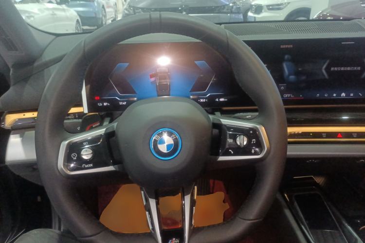 Used BMW i5 2025 eDrive 35L M Sport Package
