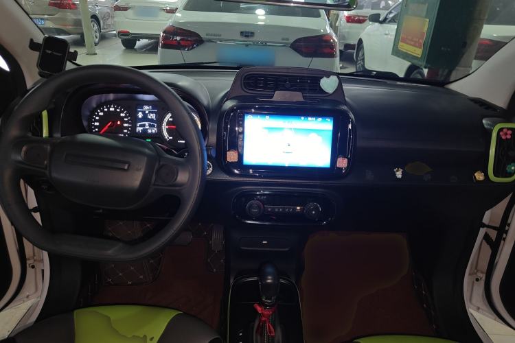 Used Roewe Clever 2021 302km All-Round Version Center Console