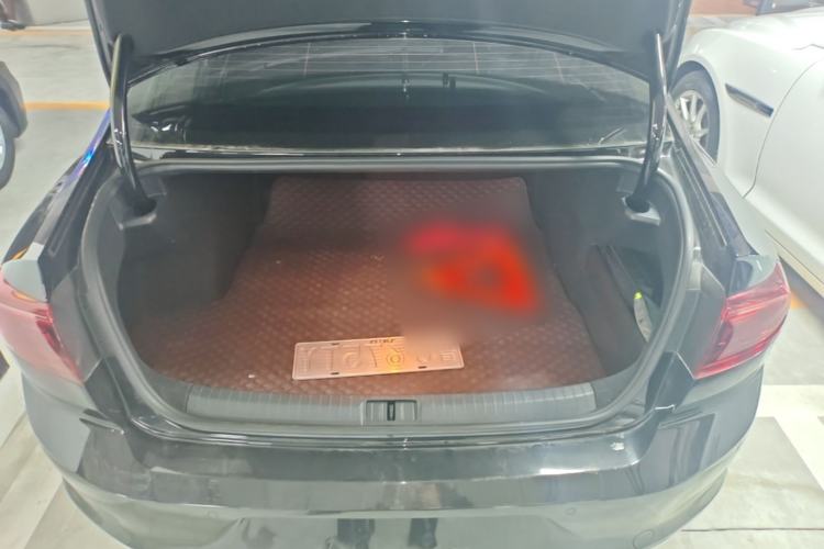 Used Volkswagen Magotan 2023 2 Million Units Limited-Edition 280TSI DSG Comfort Version