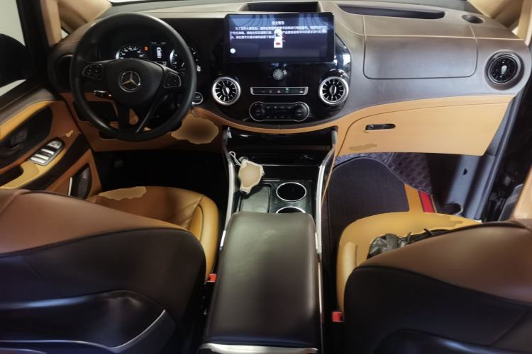 Used Mercedes-Benz Vito 2023 2.0T Elite Version 7 Seats