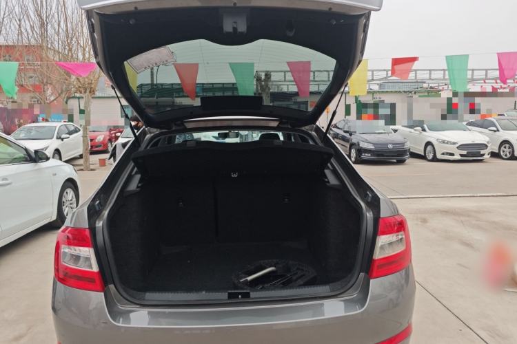 Used Skoda Octavia 2015 1.6L Automatic Yijun Edition
