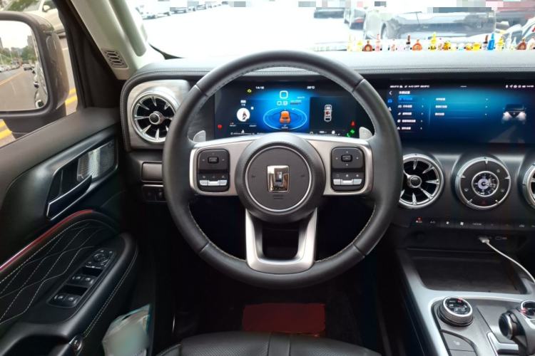 Used Tank 300 2023 City Edition 2.0T—Stylish as Ever Steering Wheel