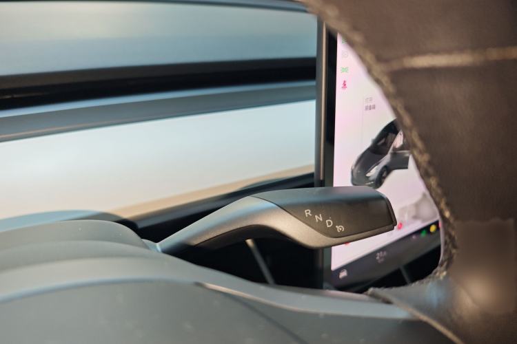 Used Tesla Model 3 (Import) 2019 Long-Range All-Wheel-Drive Version
