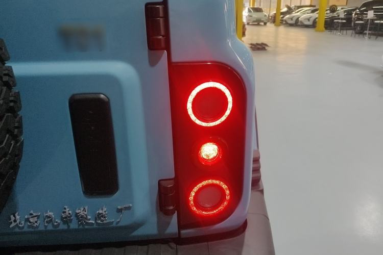 Used 212 T01 2025 2.0T Changfeng
