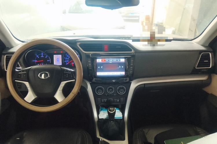 Used Great Wall Wingle 6 2014 2.0T Two-Wheel Drive Navigation Version 4D20B
