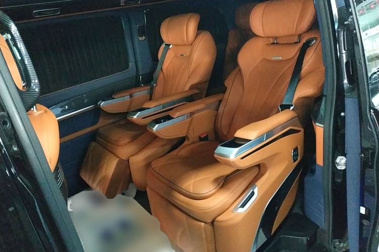 Used Mercedes-Benz V-Class 2022 V 260 Avantgarde Edition