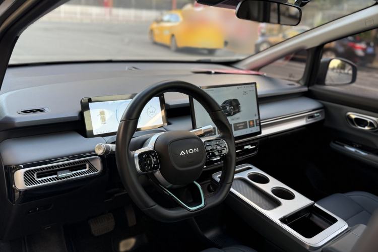 Used AION Y 2022 70 Intelligent Edition Lithium Iron Phosphate
