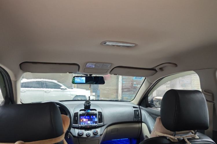 Used Hyundai Celesta 2011 1.6L Manual Comfort Edition
